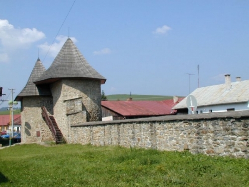 Strážne veže