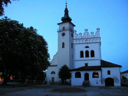 Tesne pred východom slnka