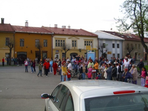 Stavanie mája 2011
