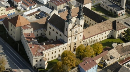 Kláštor piaristov