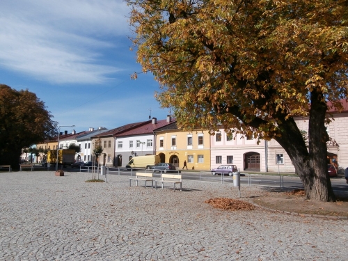 Meštianske domy na námestí