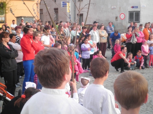 Stavanie mája - 2013