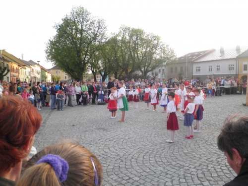 Stavanie mája - 2013