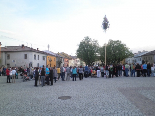 Stavanie mája - 2013