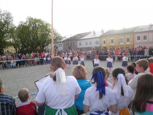 Stavanie mája - 2013