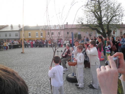 Stavanie mája - 2013
