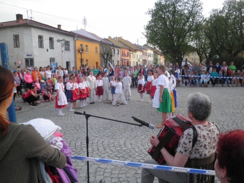 Stavanie mája - 2013