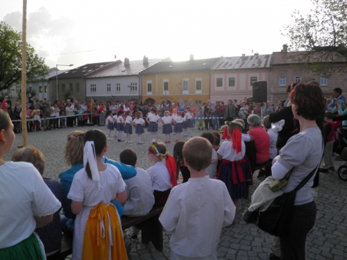 Stavanie mája - 2013