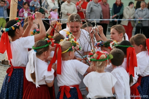 Stavanie mája - 2013