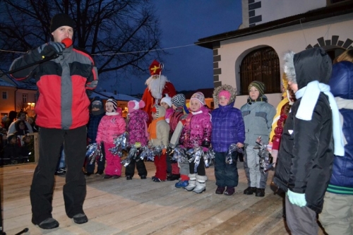 Privítanie Mikuláša 2013