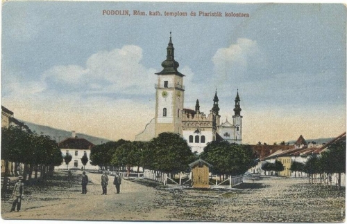 Námestie na dobovej pohľadnici