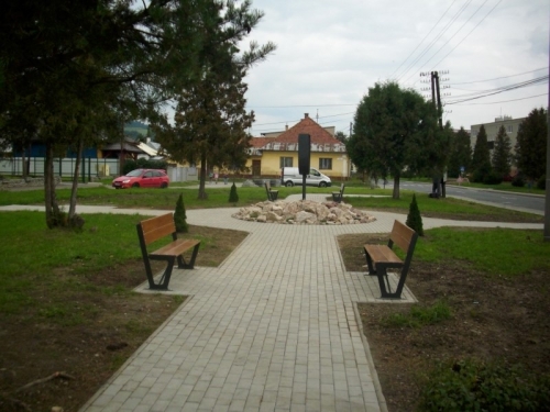 Revitalizácia mestského parku pri Základnej škole v Podolínci