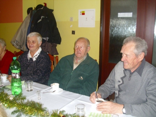 Vianočné posedenie pri stromčeku 2014