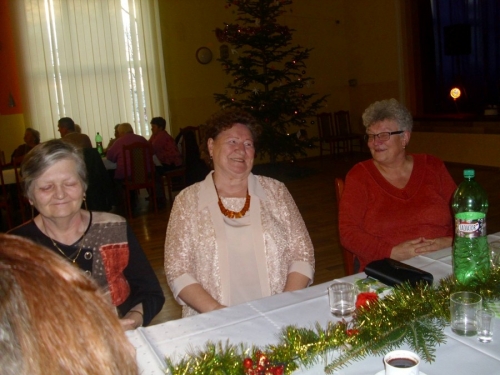 Vianočné posedenie pri stromčeku 2014