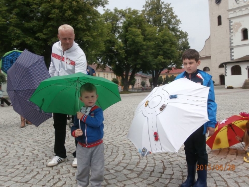 Dáždniková párty a divadlo Polepetko