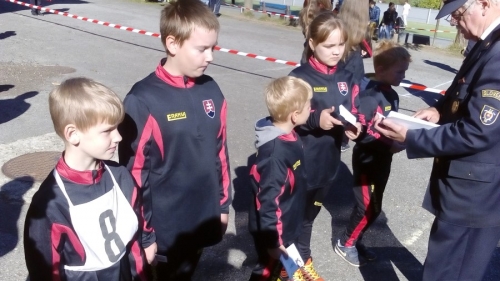 Pohárová súťaž mladých hasičov v Poprade 2015