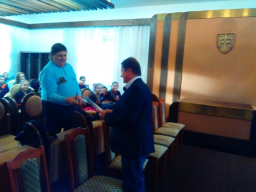 Mladí futbalisti a hasiči u primátora mesta - r. 2015