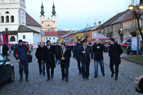 Odovzdávanie hasičskej techniky - 12.12.2015