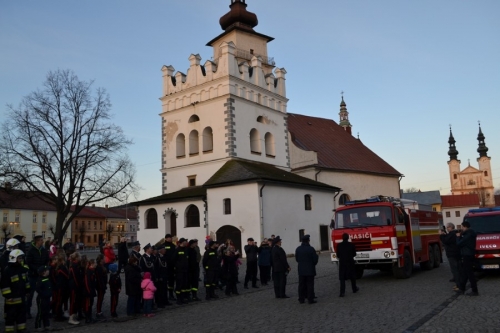 Odovzdávanie hasičskej techniky - 12.12.2015