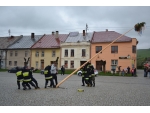 Tradičné stavanie Mája
