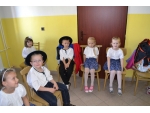 OKTÓBER – MESIAC ÚCTY K STARŠÍM