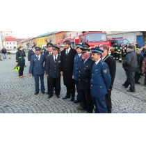 Odovzdávanie hasičskej techniky - 12.12.2015